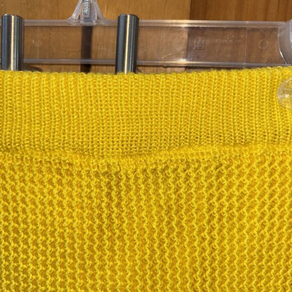 Almost Famous Knitted Skirt Top Set Women Yellow Sleeveless Elastic Waist 3X - Picture 11 of 13